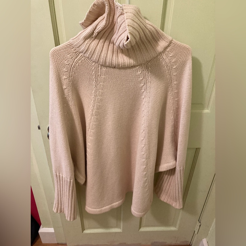 Turtleneck poncho